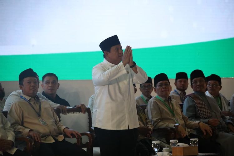 Presiden Republik Indonesia Prabowo menghadiri Pengukuhan dan Ta?aruf Pengurus Majelis Ulama Indonesia (MUI) periode 2025?2030 di Masjid Istiqlal, Jakarta, Sabtu (7/2/2026).