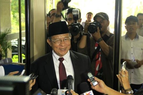 Hadiri Rapat FKSSK, Darmin Nasution Sentil Otoritas Sektor Keuangan   