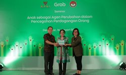 Dukung Program KPAI dan LPSK, Grab Gelar Seminar untuk Siswa di Bali