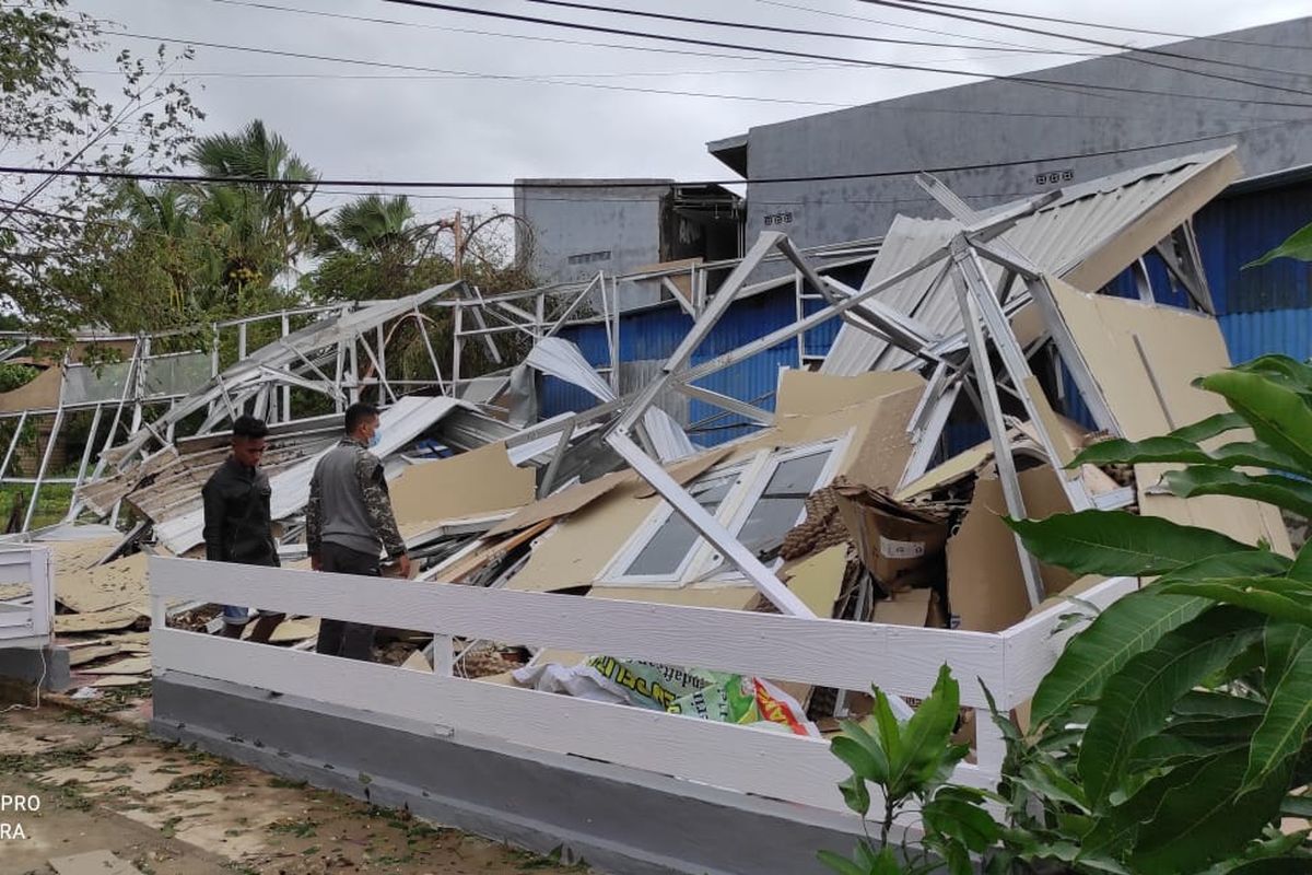 Sebanyak 126.459 rumah warga dan fasilitas umum di Nusa Tenggara Timur (NTT), rusak akibat Badai Seroja, banjir dan tanah longsor.