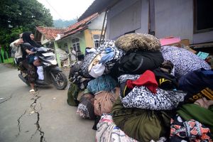 Kesaksian Warga Korban Tanah Bergerak di Tegal: Tanah Diinjak Sudah Tidak Bisa...