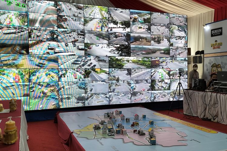Ruang CCTV di Pos Pantau di Benteng Vastenburg, Kota Solo, Jawa Tengah.