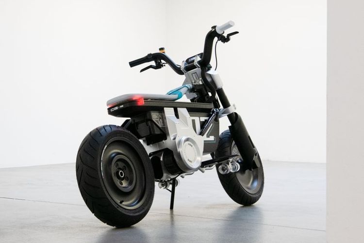 BMW Motorrad Concept CE02