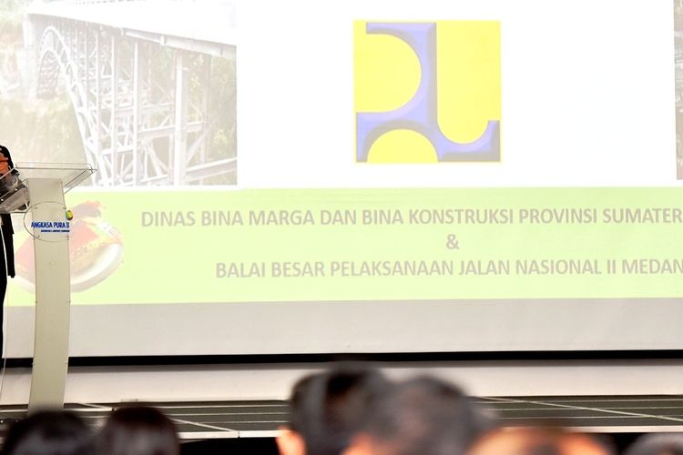 Gubernur Sumut Edy Rahmayadi berharap pembangunan fisik Tol dalam Kota Medan dilakukan cepat sehingga segera rampung dan dinikmati masyarakat, Kamis (16/1/2020)