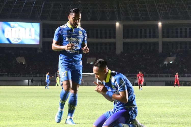 Persis vs Persib di Stadion Manahan, Solo, Sabtu (15/2/2020).