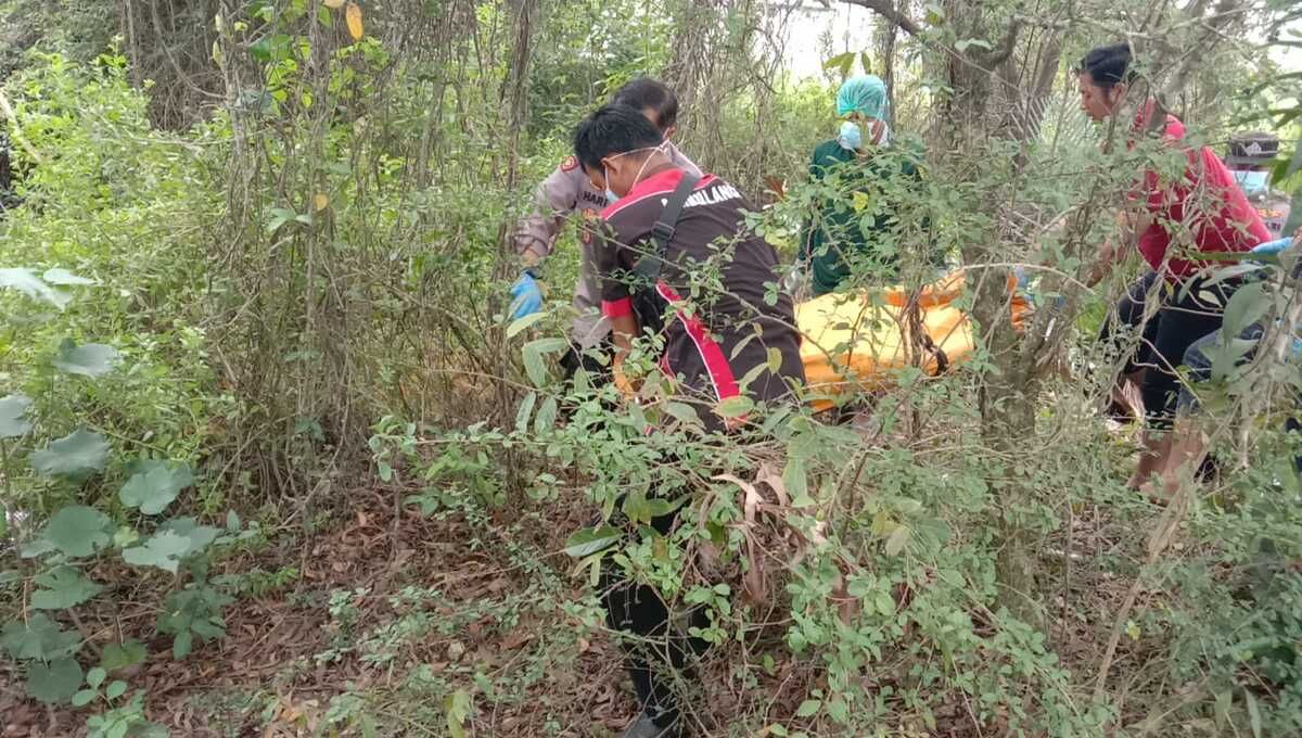 Saat Memancing, Warga Bangkalan Temukan Mayat Mengambang