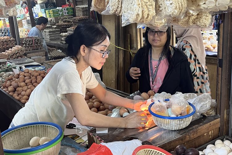 Pedagang Pasar Ungkap Harga Telur Ayam Usai Pemerintah Tetapkan Rp 24.000 Per Kg
