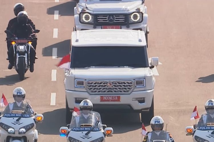 Kendaraan Maung MV3 Garuda Limousine yang digunakan Wakil Presiden RI Gibran Rakabuming Raka saat menghadiri sidang tahunan MPR-RI, di Komplek Parlemen Senayan, Jakarta, Jumat (15/8/2025).