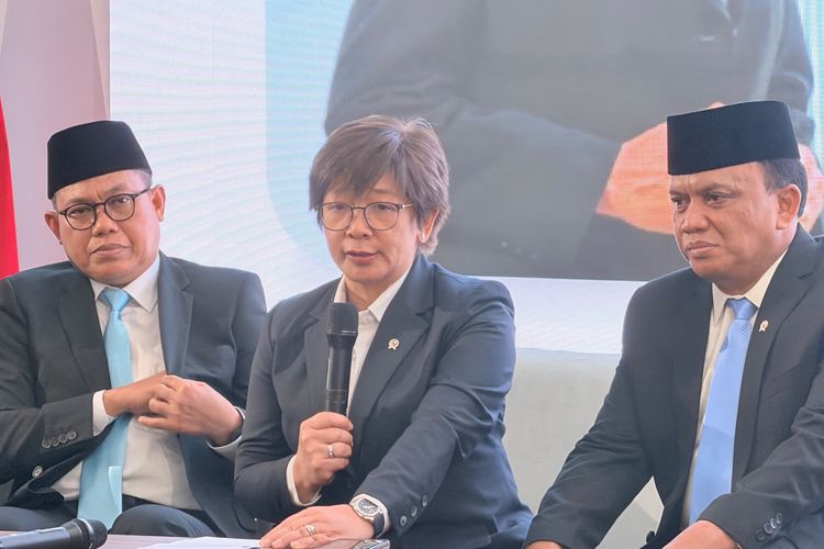 BGN Sebut Motor Listrik Bisa Dialihkan ke Kementerian Lain, Pengajuan ke Prabowo