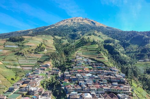 Pendakian Gunung Sumbing via Butuh Tutup Saat Libur Lebaran