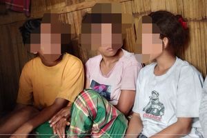 Kisah Emiliana, Siswi SMK yang Merawat Mama Sakit Sejak Usia 6 Tahun