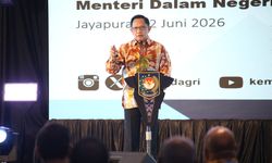 Apresiasi Kinerja Pembangunan, Kemendagri Beri Penghargaan Daerah Berprestasi Regional Papua
