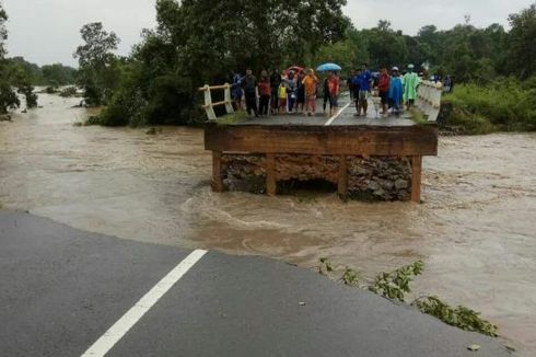 Wabup Bangka Barat Sebut Banjir Bandang Dipicu Tambang Timah Ilegal