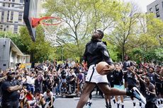 Tanggapan CEO Nike Soal Isu Sepatu Khusus Zion Williamson