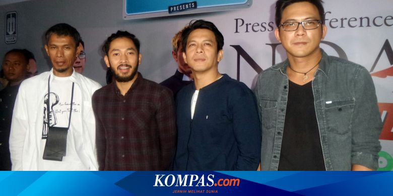 Lirik Dan Chord Lagu Tertinggalkan Waktu Milik Peterpan Langsung saja deh ,,,, sebelumnya perkenal kan nama ku andi nama sebenarnya ,, umur 21 tinggi 170 dan berat _+58. dan chord lagu tertinggalkan waktu