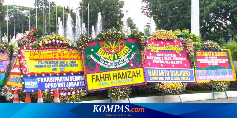  Karangan Bunga untuk Anies  Sandi Penuhi Balai Kota dari 