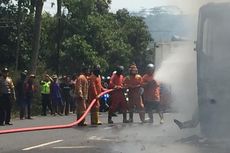 Bus Joglosemar yang Angkut 20 Penumpang Terbakar