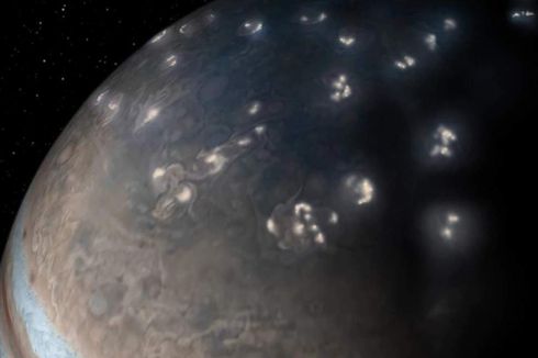 Badai Petir di Jupiter Sama dengan di Bumi, Menurut Temuan Baru
