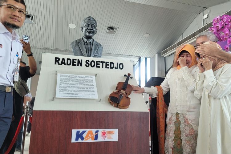 Mengenal R Soetedja, Pencipta Lagu 