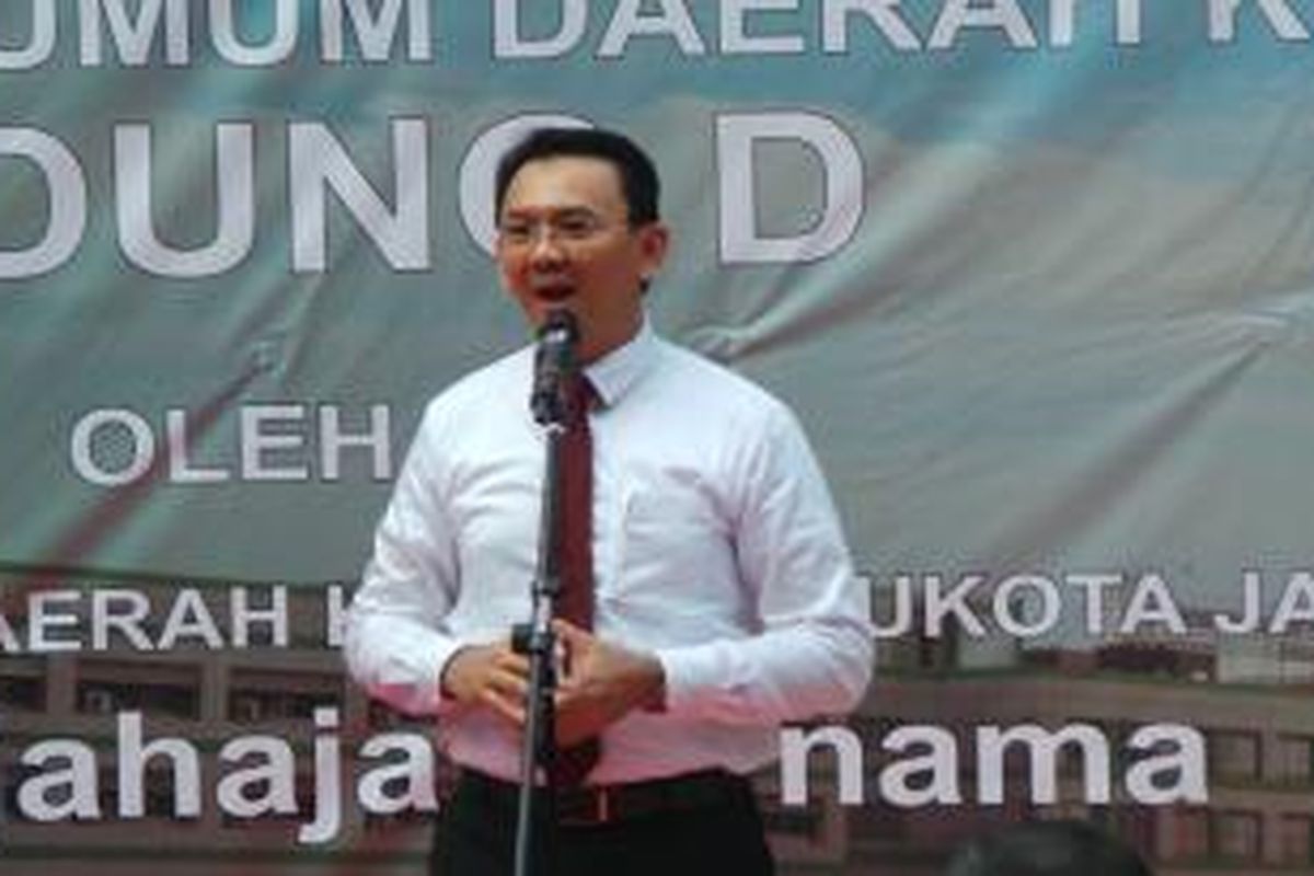 Gubernur DKI Jakarta Basuki Tjahaja Purnama saat meresmikan gedung Blok D RSUD Koja, Jakarta Utara, Selasa (10/11/2015).