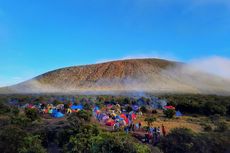 Gunung Dempo Sempat Meletus, Jalur Pendakian Ditutup Sepekan