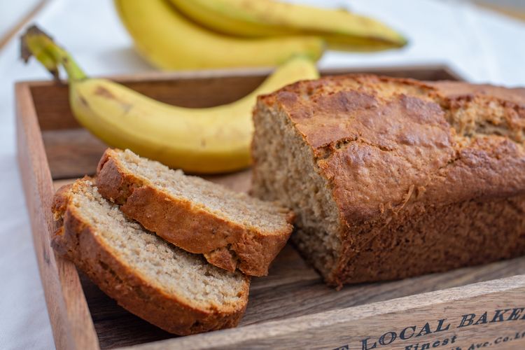 Ilustrasi banana bread atau roti pisang.