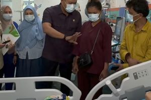Jenguk Korban Keracunan MBG Berastagi, Kepala BGN: Perasaan Saya antara Sedih dan Marah
