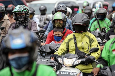 Ini Cara Pakai Masker yang Benar untuk Pengendara Sepeda Motor