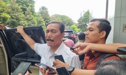 Luhut Optimistis Pertumbuhan Ekonomi Bisa 8 Persen lewat Industri Padat Karya