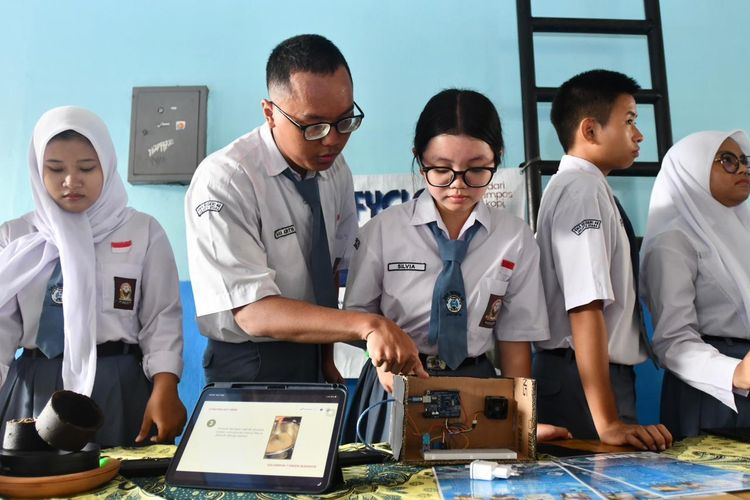 Pertamina Gandeng ASRI Energi Edukasi Bangun Kesadaran Transisi Energi bagi Pelajar Jakarta