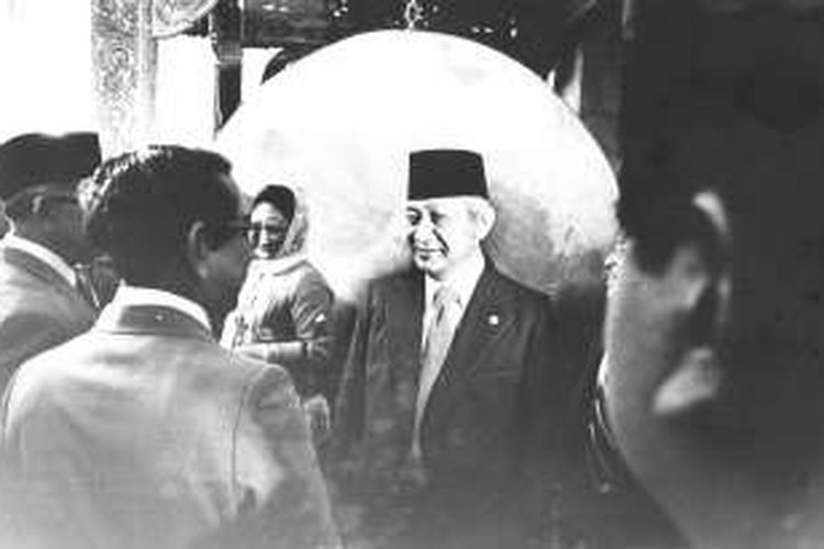 Peresmian Masjid Istiqlal oleh Presiden Soeharto, 22 Februari 1978. Presiden Soeharto menyampaikan pidato dalam peresmian ini.