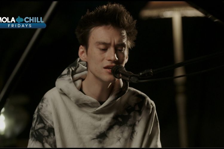 Jacob Collier di acara Mola Chill Fridays, Jumat (23/4/2021).