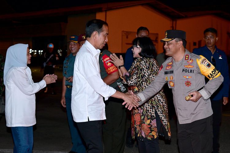 Presiden Joko Widodo bertolak ke Jakarta usai melakukan kunjungan kerja selama dua hari di Jawa Tengah pada Selasa (23/1/2024).