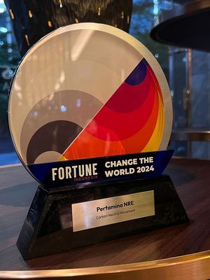 Pertamina NRE mendapat penghargaan Change The World dari Fortune Indonesia