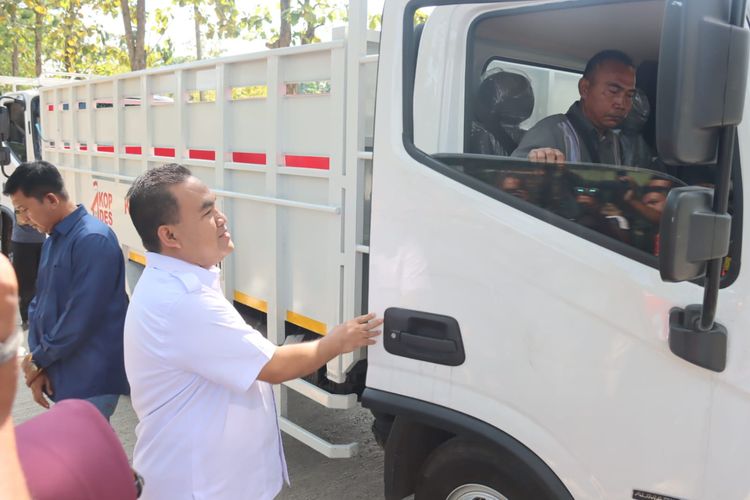 Serahkan 55 Truk Kopdes Merah Putih, Bupati Blora: Jangan Sampai Disewakan Lalu Viral