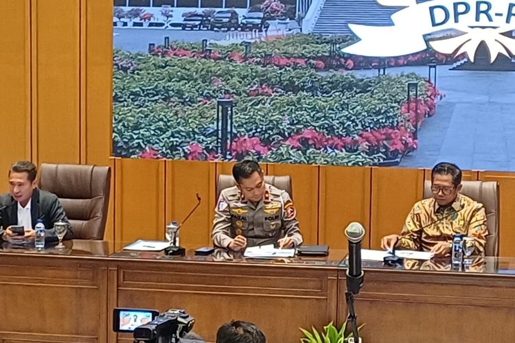 Anggota DPR Usul Masinis Bisa Pantau Rel 2 Km ke Depan Lewat Monitor Cegah Kecelakaan Kereta