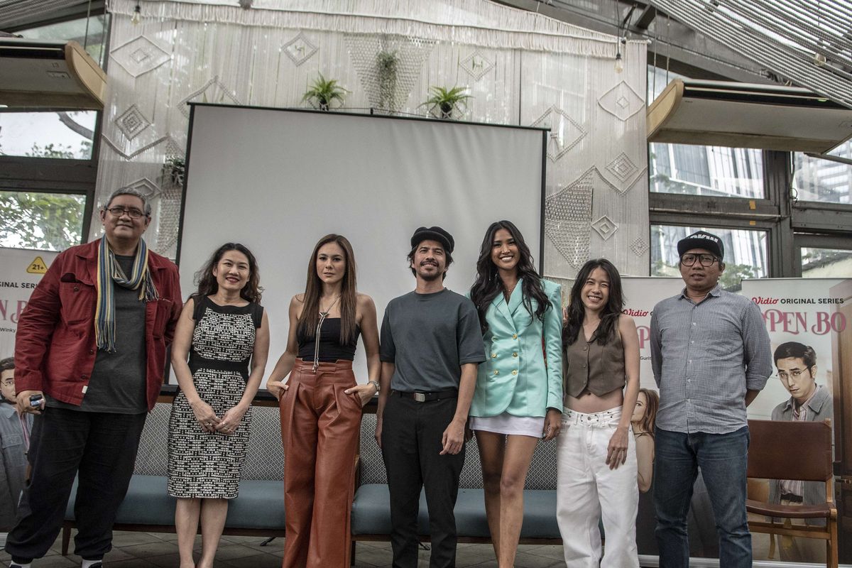 Keksa ayollar bilan anal jinsiy aloqani tomosha qiling