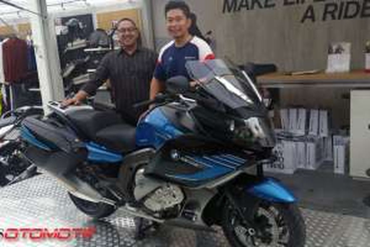 BMW K 1600 GT Sport diperkenalkan di Jakarta, Senin (21/3/2016).