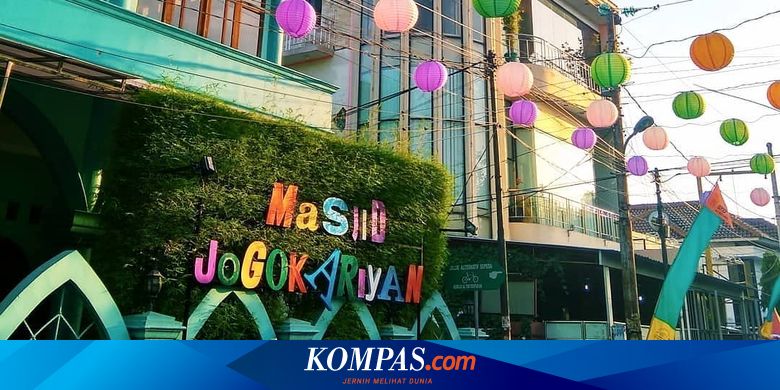 Bantu Pelaku UMKM, Masjid Jogokariyan Yogyakarta Bagikan Voucher kepada Jemaahnya - Vimarsana News