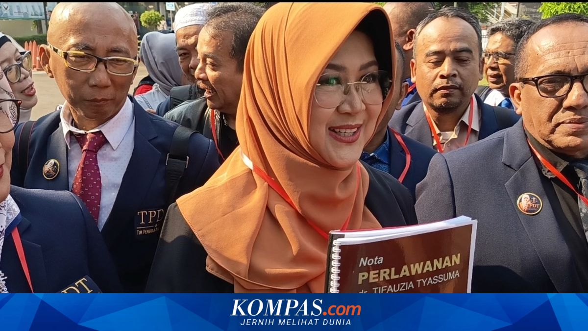 Dokter Tifa Tiba di PN Jaktim, Siapkan 37 Halaman Nota Keberatan soal Pencemaran Nama Baik Jokowi