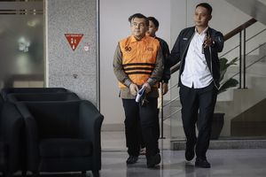 Pak Marhaen dan 'Office Boy'