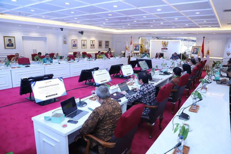 Focus Group Discussion (FGD) Tanggapan dan Masukan Pakar atas rancangan DBRBB PAN 2025-2045 di Jakarta, Kamis (13/11/2025).