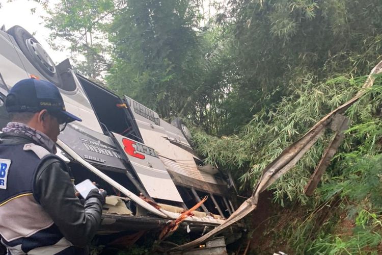 A view of the bus after it went down a ravine in Sumedang regency, West Java. The accident killed 29 people and injured 36 others