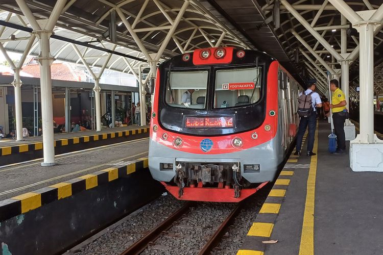 Jadwal KRL Jogja - Solo pada 16, 17, dan 18 Mei 2025