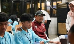 Mensos Pastikan Pengadaan Laptop Siswa Sekolah Rakyat Transparan