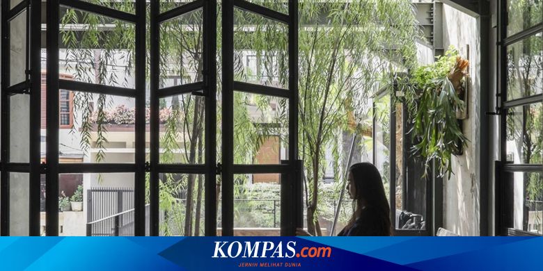 Ingin Rumah Tampak Mewah Cobalah Model Jendela Kaca Kekinian Halaman All Kompas Com