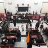 Demo Tolak Kenaikan Harga BBM di Lumajang, Mahasiswa Duduki Ruang Paripurna DPRD 