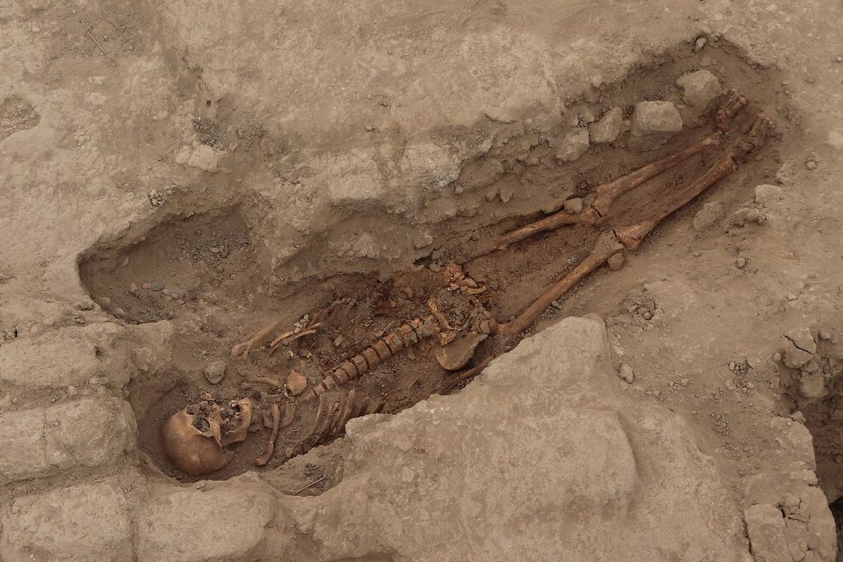 Penemuan makam kuno di Peru. Arkeolog menemukan makam kuno Peru yang memberi petunjuk tentang peradaban budaya Wari.