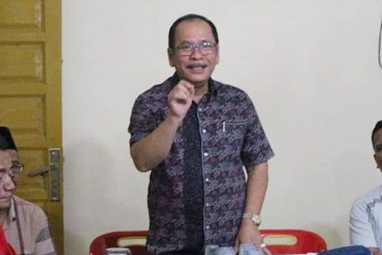 Almarhum Asner Silalahi. 