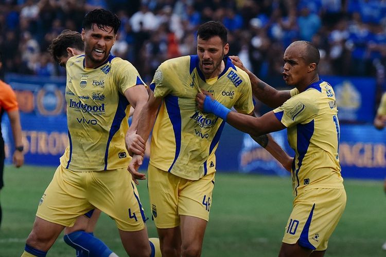 Link Live Streaming Arema FC vs Persib di Super League: Maung Bandung Bertandang ke Kanjuruhan